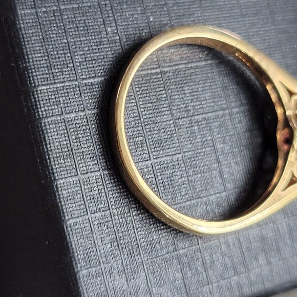 Sparkle Amethyst Cubic Zirconia Ring 18k hge New Old stock Covenant RC - Picture 9 of 16